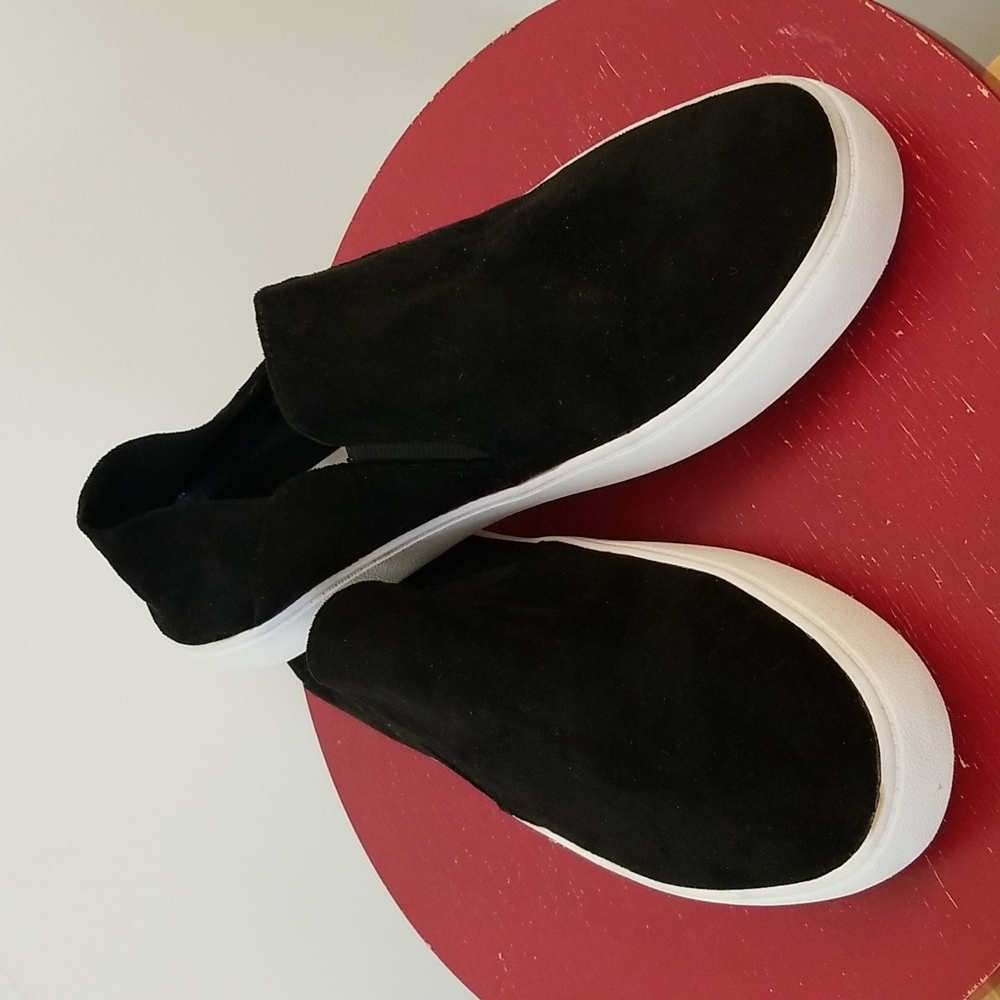 Steve Madden Slip On Fayna Sneakers Sz. 8.5